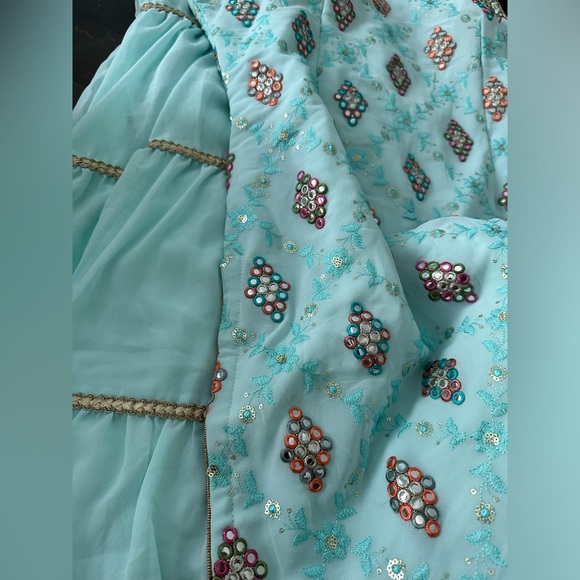 Sharara suit - Picture 2 of 4